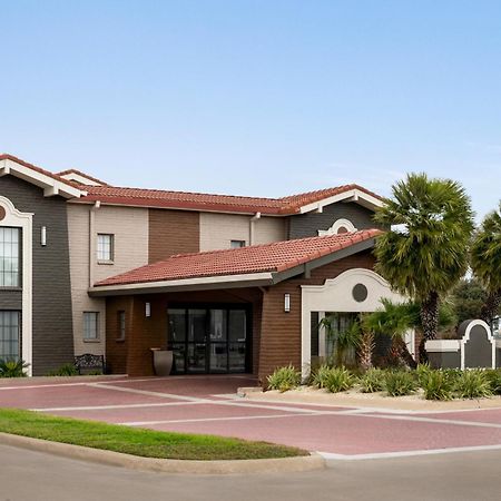 La Quinta Inn By Wyndham Victoria Zewnętrze zdjęcie