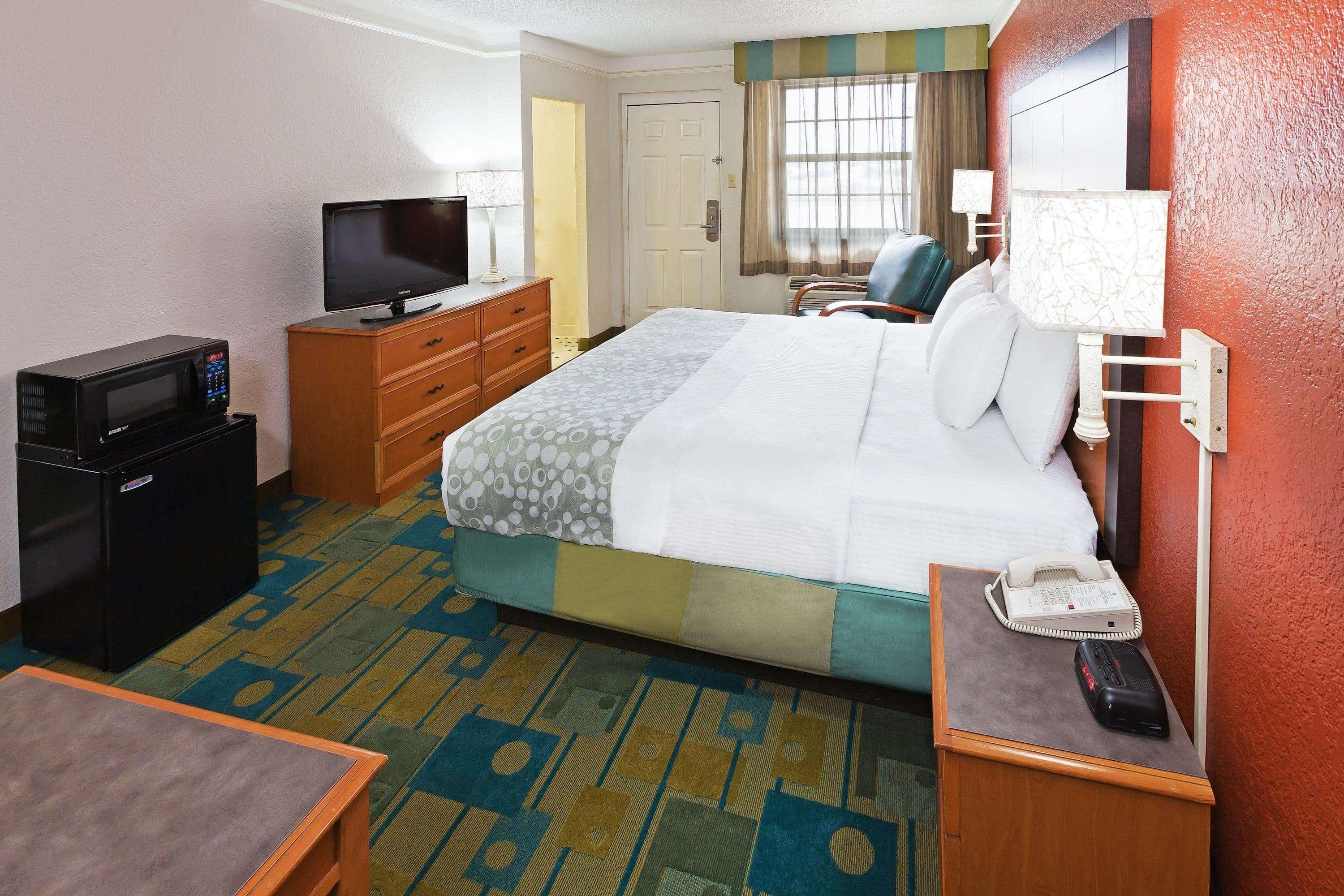 La Quinta Inn By Wyndham Victoria Zewnętrze zdjęcie