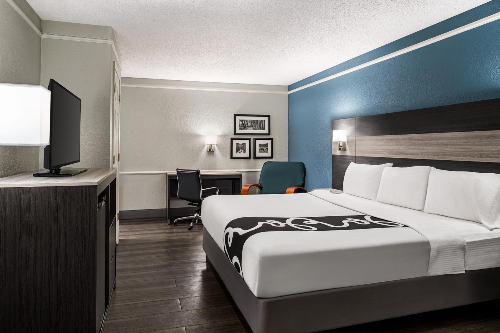 La Quinta Inn By Wyndham Victoria Zewnętrze zdjęcie