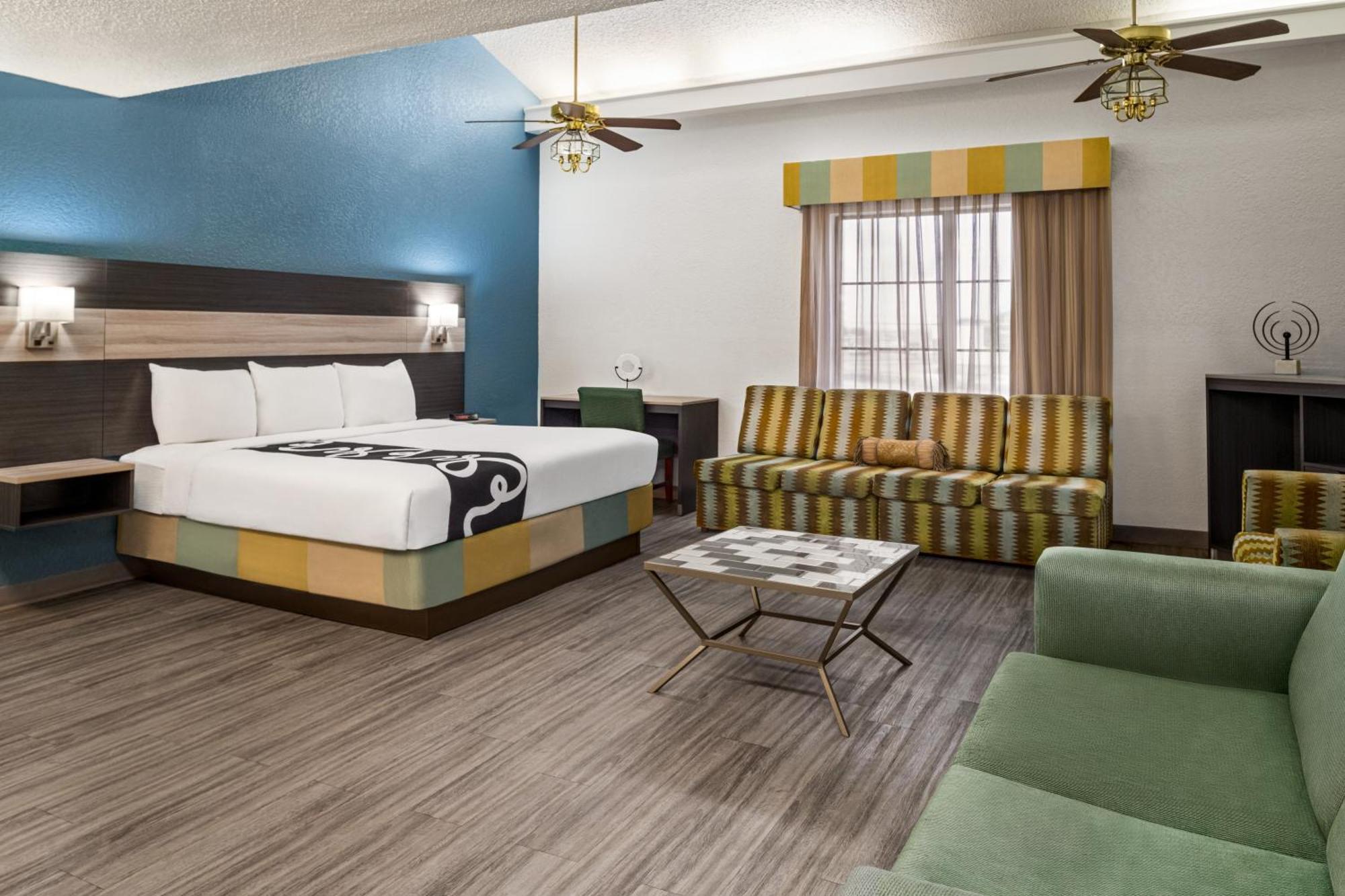 La Quinta Inn By Wyndham Victoria Zewnętrze zdjęcie